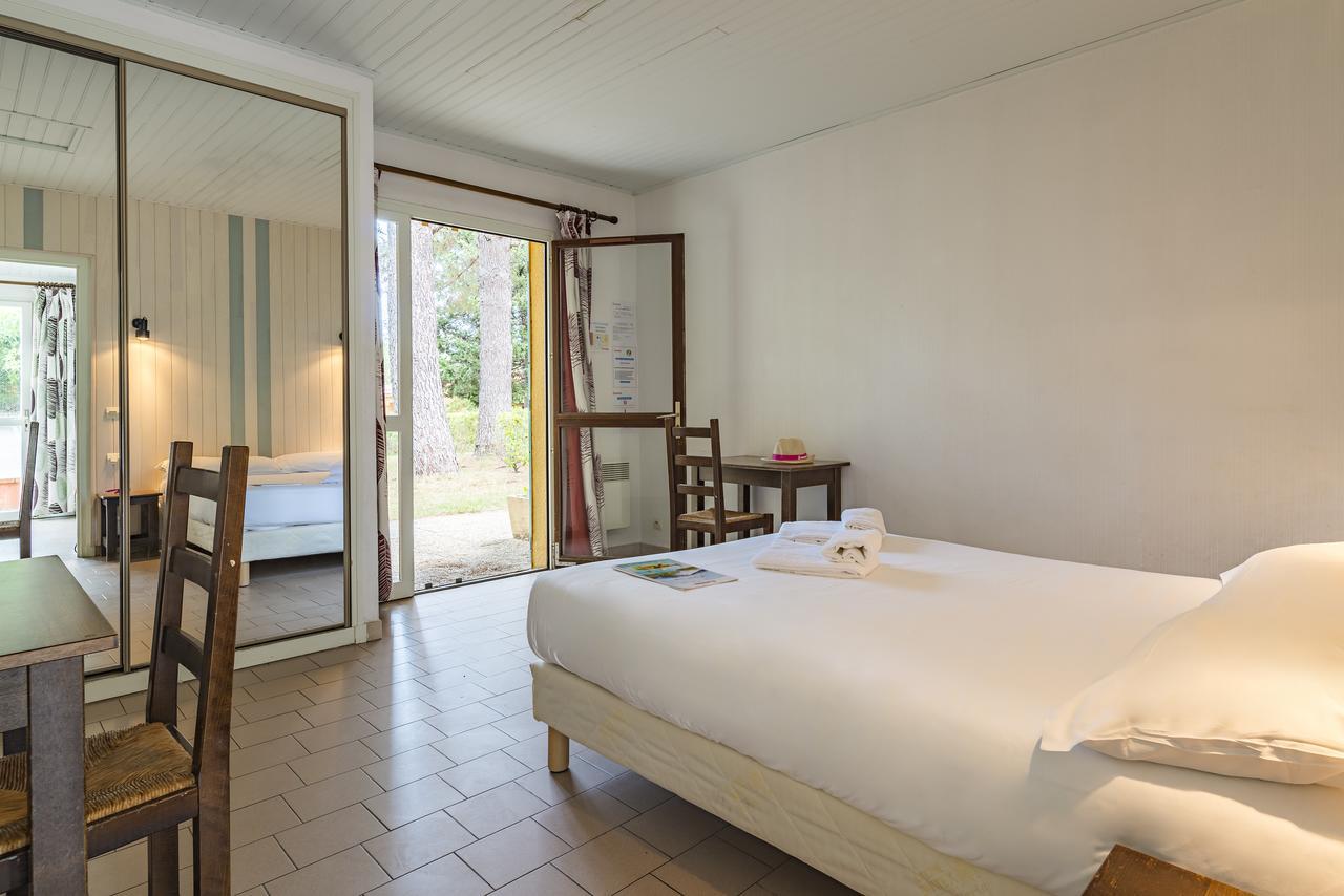 Azureva Argeles Hotel Exterior photo